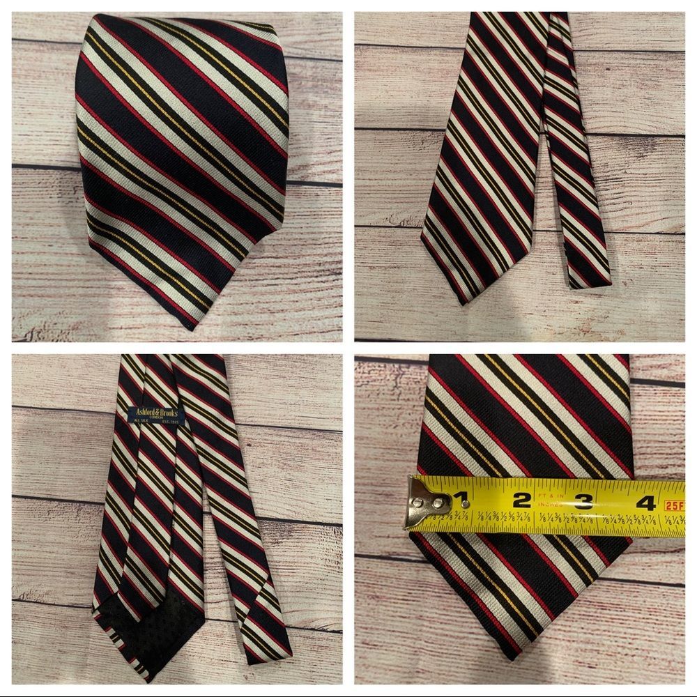 Ashford & Brooks Mens Silk Tie 
Excellent Used Condition (EUC)
